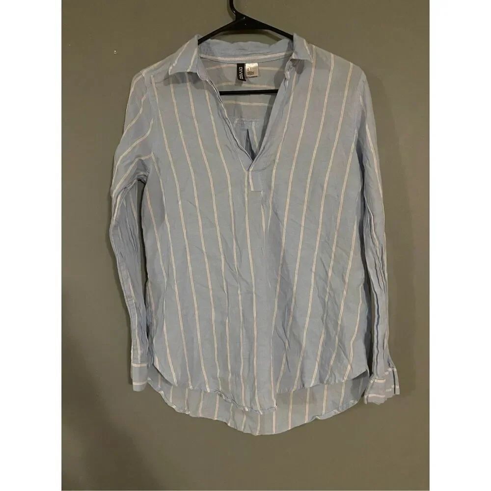 Divided Light Blue And Pink Long Sleeve Deep V Neck Top/Tunic Size 4
